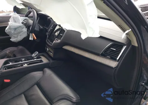 2025 Volvo Xc90 Plug-In Hybrid T8 Ultra 7-Seater from USA, damaged, VIN YV4H60PF3S1292684